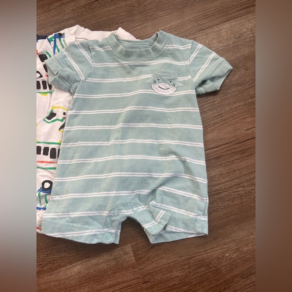 Carters - Boys Bodysuit Bundle - 3 Months - Picture 3 of 6